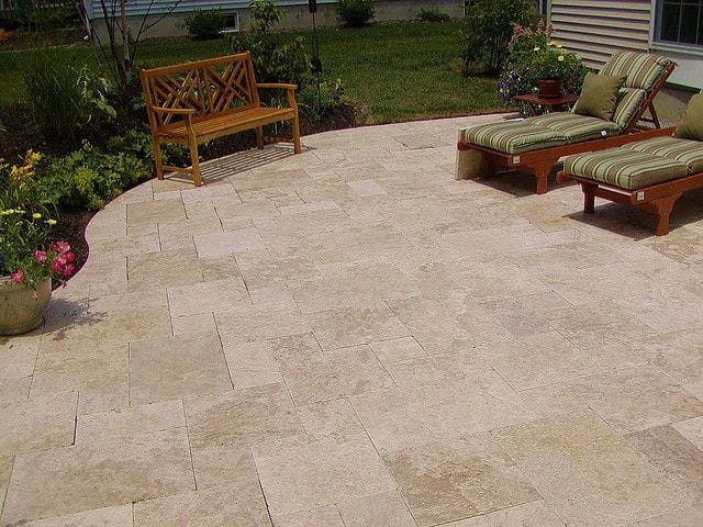 Trawertyn Ivory Classic Mix Bębnowany 3 cm | Komplet Rzymski 0,742 m2