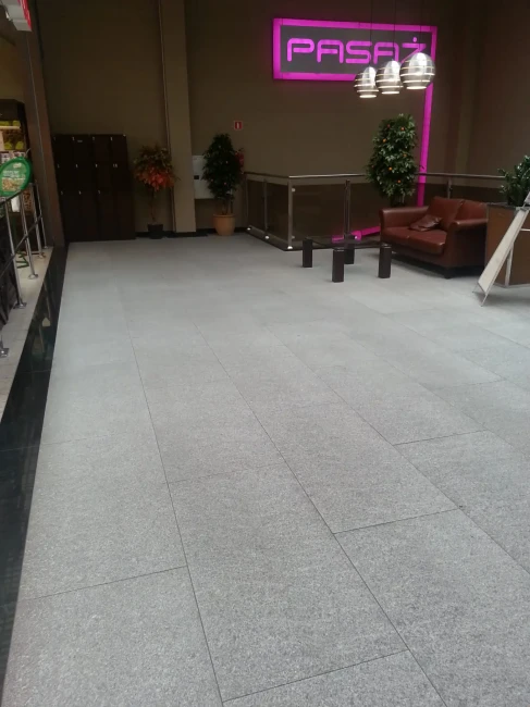 Płytka granitowa szara płomieniowana G603 120x60x3