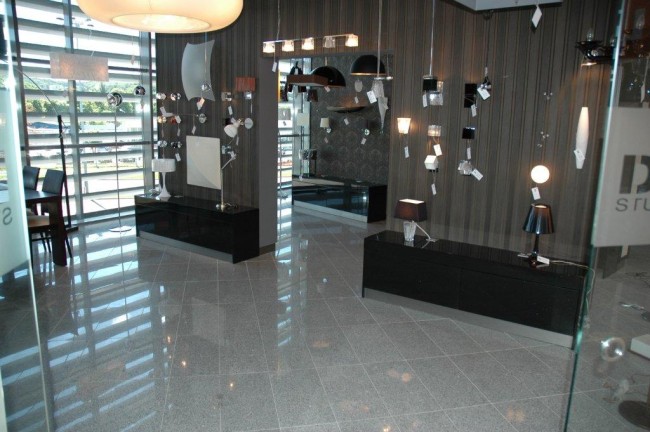 Płytka granitowa szara szlifowana G603 30,5x61x1 cm