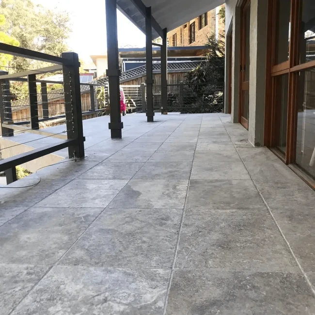 Trawertyn Silver Export Bębnowany 40,6x61x1,2 cm