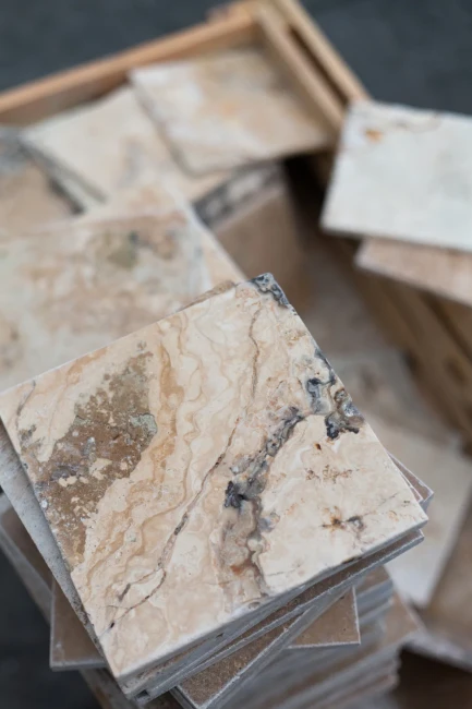 Trawertyn Philadelphia Niewypełniony Szlif Bębnowany 20,3x20,3x1,2 cm