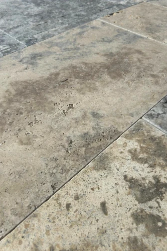 Esche Argent Travertin 40,6x61x1,2 cm