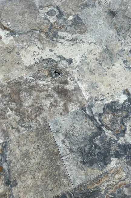 Esche Argent Travertin 40,6x61x1,2 cm