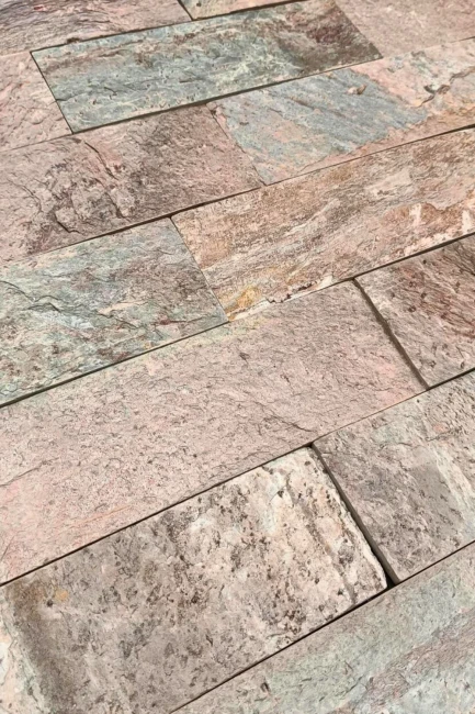 Kamień elewacyjny kwarcytowy Copper Brick 10x30 cm