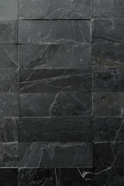 Kamień elewacyjny-dekoracyjny Łupek Black Slate Brick 10x30