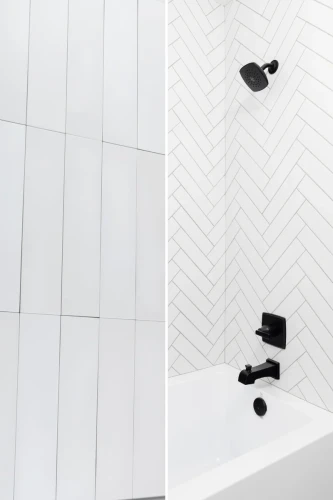 Płytka Stromboli White Plume Jodełka 9,2x36,8 cm