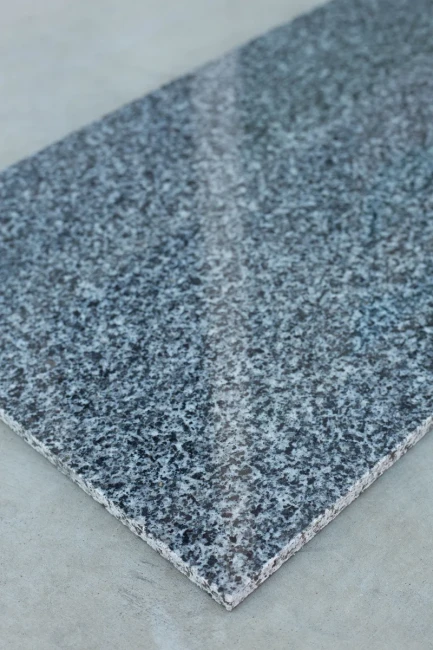 Parapet Granitowy grafitowy polerowany G654 New 92x33x2 cm