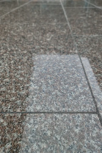 Płytka granitowa Królewski brąz polerowana G664 61x30,5x1