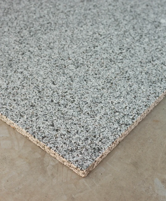 Stopnica granitowa grafitowa płomieniowana Dark Grey New G654 150x33x3 cm