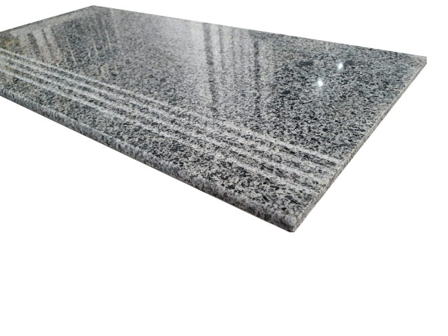 Płytka schodowa ryflowana granitowa G654 NEW poler 30,5x61x1