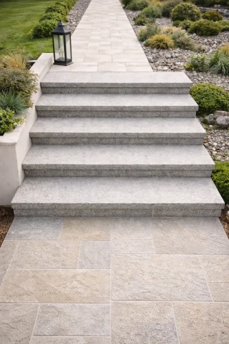 Stopnica Granitowa G602 płomieniowana 160×40×2 cm