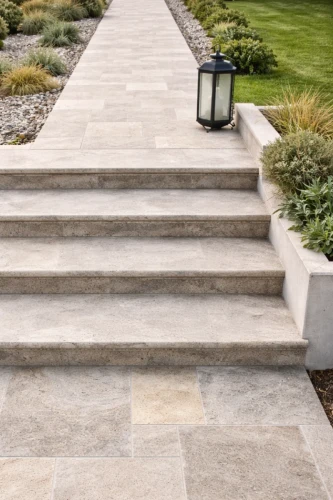 Stopnica kamienna Trawertyn Ash Argent Mix Szlifowany Bullnose 135x33x2 cm