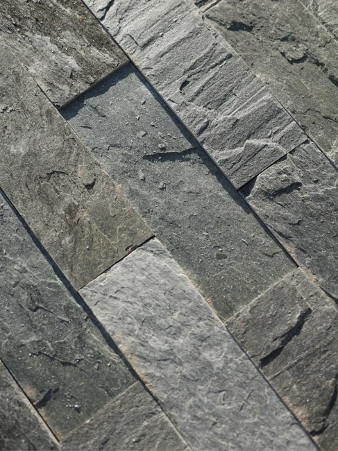 Kamień elewacyjny kwarcytowy Silver Shine Brick 10x30 cm