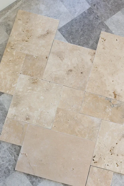 Trawertyn 12mm Light Bębnowany | Komplet Rzymski