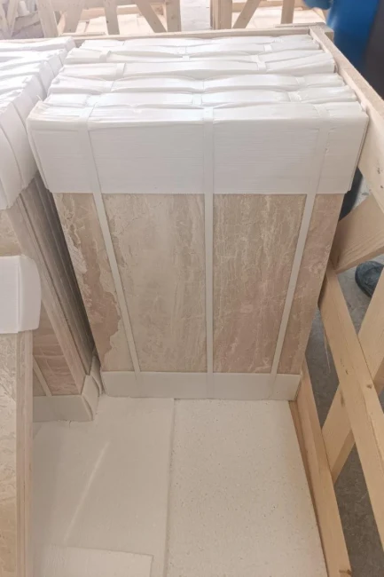 Marmur Queen Beige polerowana 61x40,6x1,2 cm