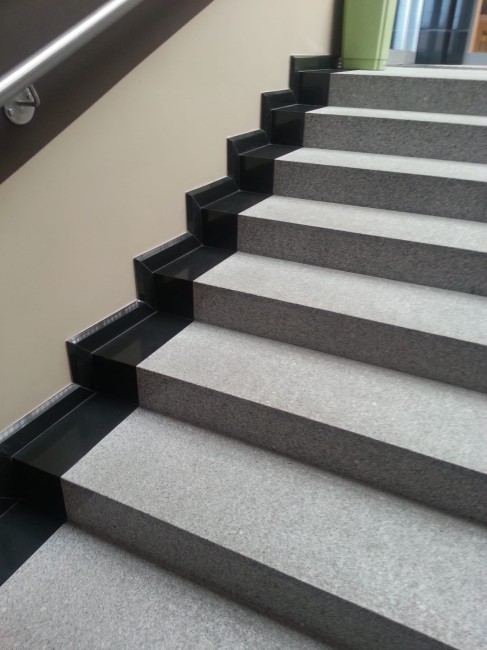 Podstopnica granitowa polerowana G603 120x15x2 cm